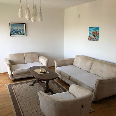 Square Apartment 포드고리차 외부 사진